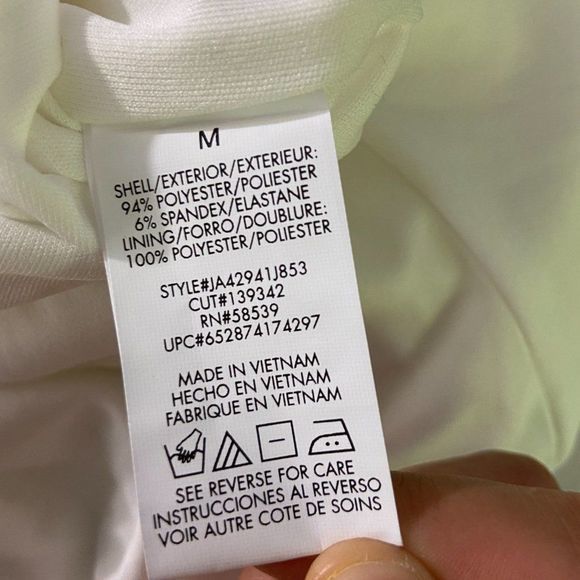 NWT SPEECHLESS White Sleeveless Tiered Dress (M) - Picture 8 of 9